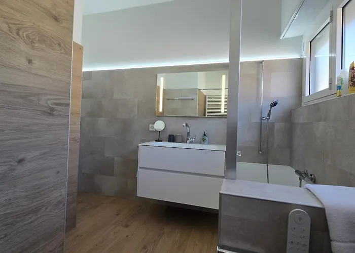 Apartament La Grande Magnolia, Air Conditioning Minusio